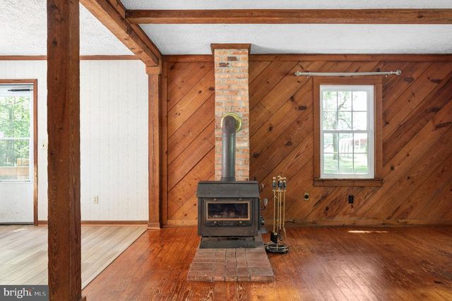 1564 BETHANY CHURCH RD, Bumpass, VA 23024