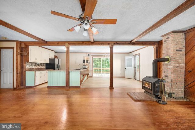 1564 BETHANY CHURCH RD, Bumpass, VA 23024