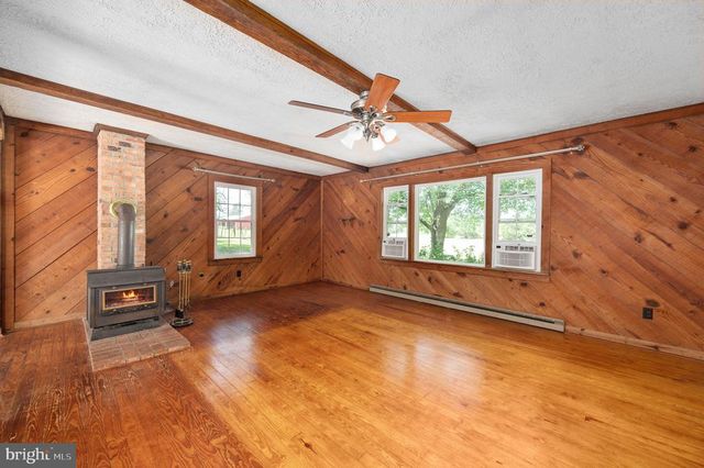 1564 BETHANY CHURCH RD, Bumpass, VA 23024
