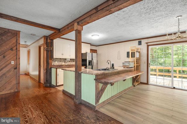 1564 BETHANY CHURCH RD, Bumpass, VA 23024