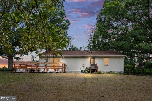 1564 BETHANY CHURCH RD, Bumpass, VA 23024