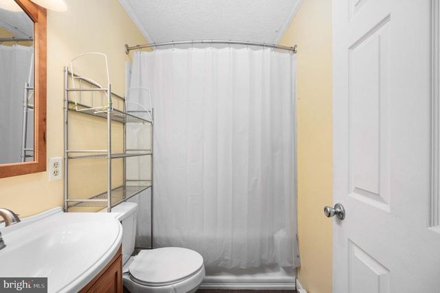 1564 BETHANY CHURCH RD, Bumpass, VA 23024
