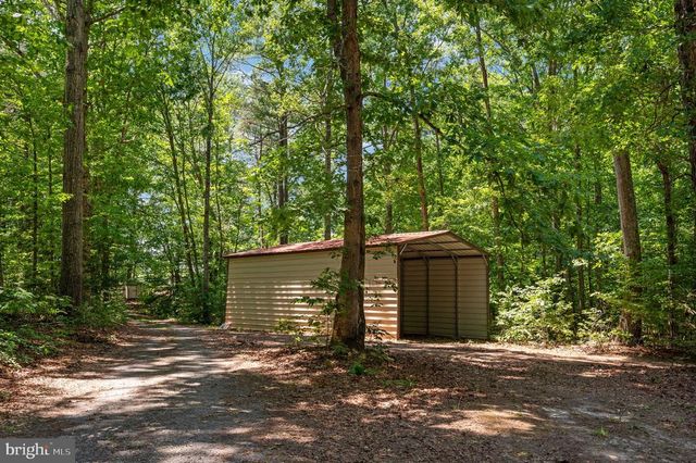 1564 BETHANY CHURCH RD, Bumpass, VA 23024