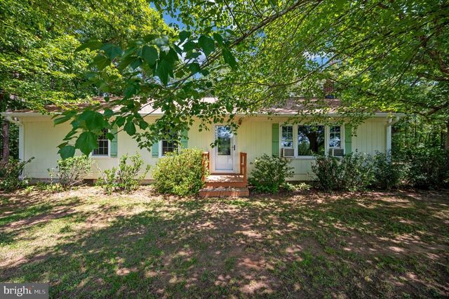 1564 BETHANY CHURCH RD, Bumpass, VA 23024