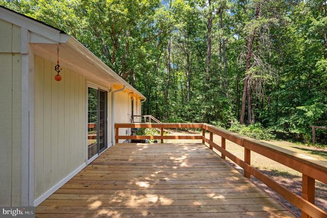 1564 BETHANY CHURCH RD, Bumpass, VA 23024