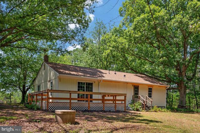 1564 BETHANY CHURCH RD, Bumpass, VA 23024