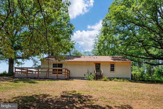 1564 BETHANY CHURCH RD, Bumpass, VA 23024