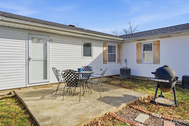 519 Joy Drive, O'fallon, IL 62269