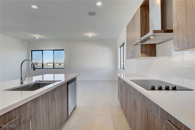 5007 Ofanto LN, Ave Maria, FL 34142