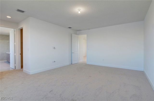 5007 Ofanto LN, Ave Maria, FL 34142