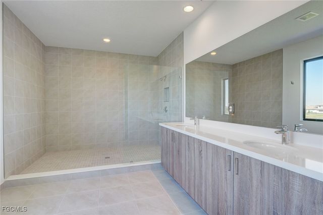 5007 Ofanto LN, Ave Maria, FL 34142