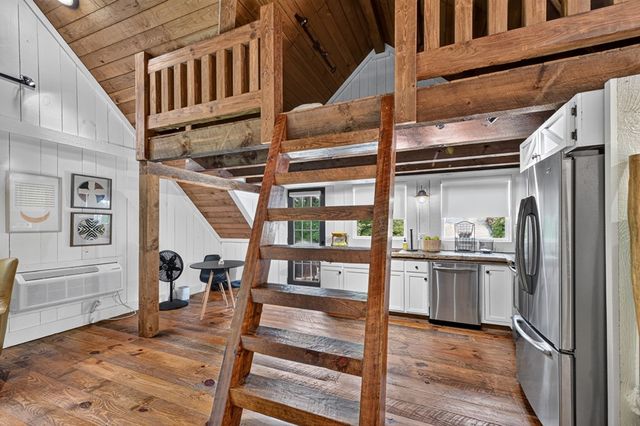 1512 Grandeur Drive, Blue Ridge, GA 30513