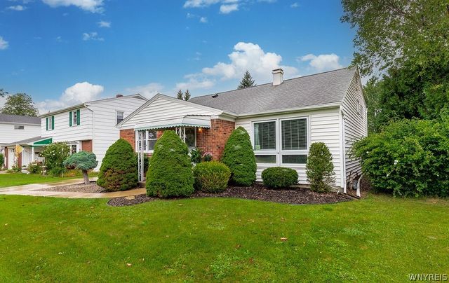 92 North Creek Drive, Cheektowaga, NY 14225