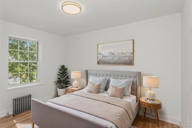 51-34 30 Avenue E2, Woodside, NY 11377