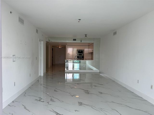 330 Sunny Isles Blvd 5-1003, Sunny Isles Beach, FL 33160