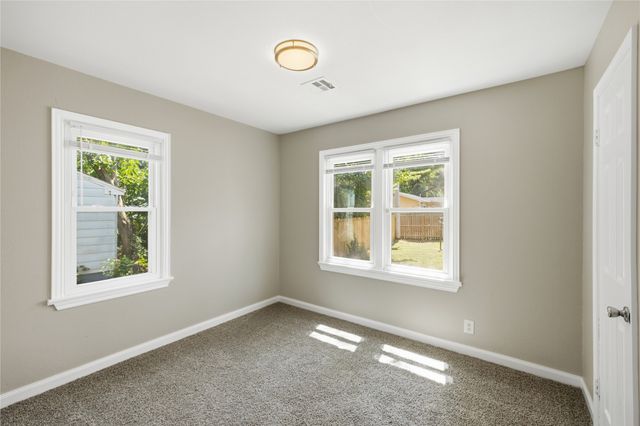 4404 E Independence Street, Tulsa, OK 74115