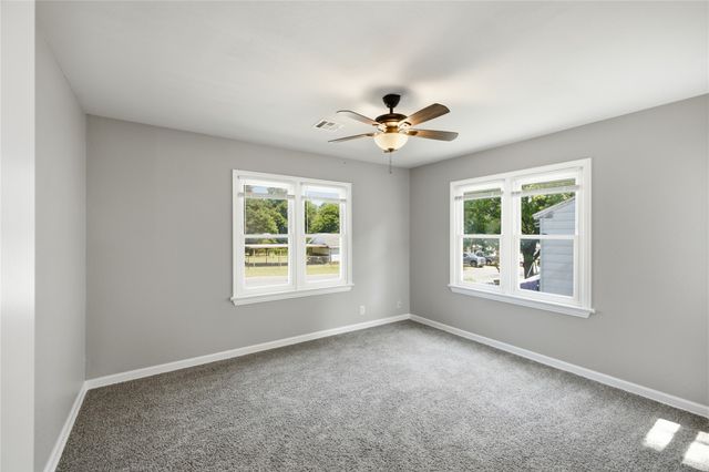 4404 E Independence Street, Tulsa, OK 74115
