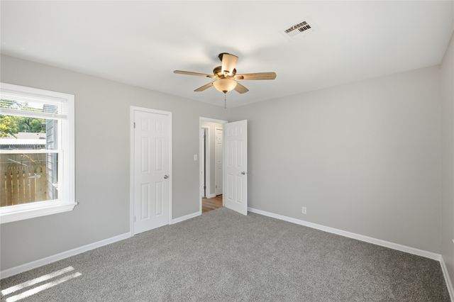 4404 E Independence Street, Tulsa, OK 74115