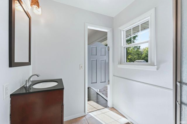 4493 N Wabash Road, Marion, IN 46952