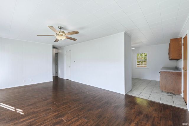 4493 N Wabash Road, Marion, IN 46952