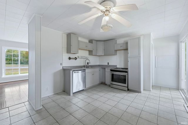 4493 N Wabash Road, Marion, IN 46952