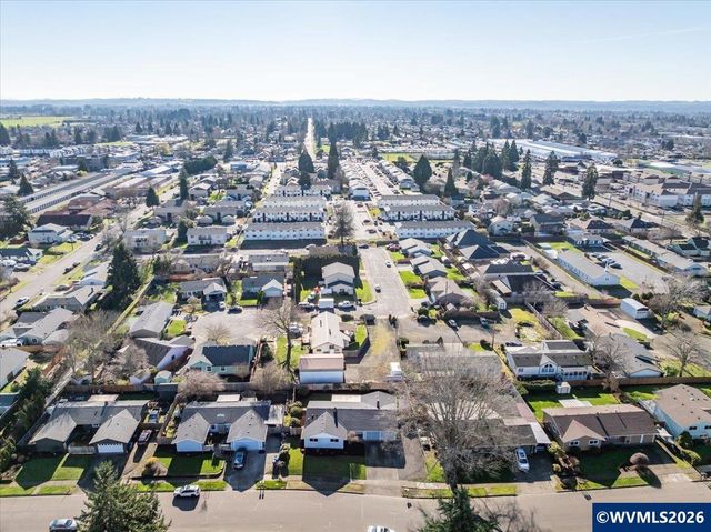 4578 Sesame St NE, Salem, OR 97305