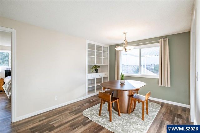 4578 Sesame St NE, Salem, OR 97305