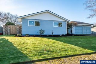 4578 Sesame St NE, Salem, OR 97305