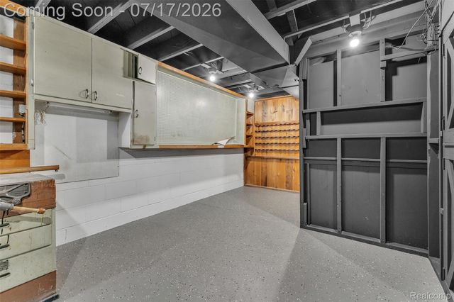 14221 Crosley, Redford Charter Township, MI 48239