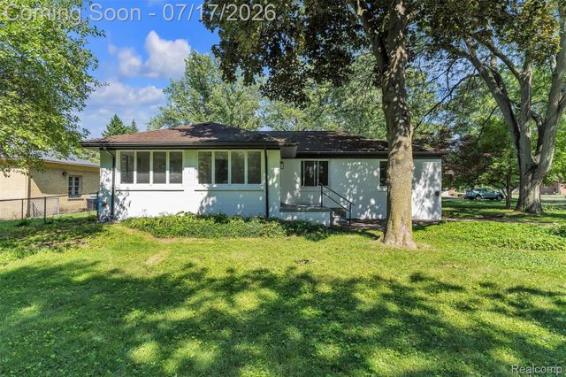 14221 Crosley, Redford Charter Township, MI 48239