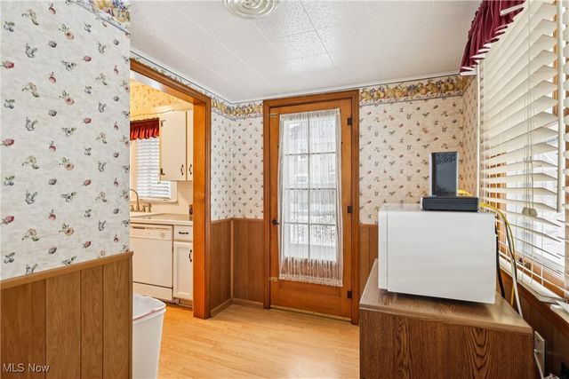 79 20th Street SW, Barberton, OH 44203