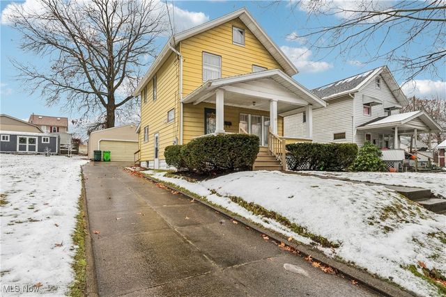 79 20th Street SW, Barberton, OH 44203