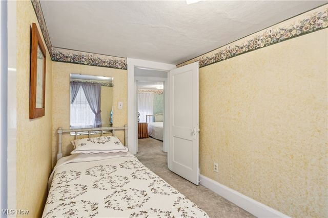 79 20th Street SW, Barberton, OH 44203