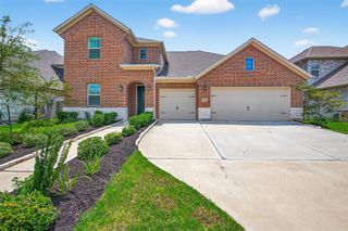 9918 Knollwood Lane, Missouri City, TX 77459