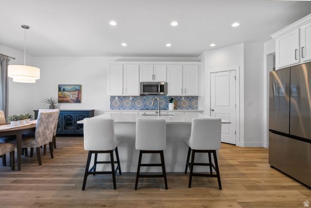 5420 N CLIFFROSE DR, Eagle Mountain, UT 84005