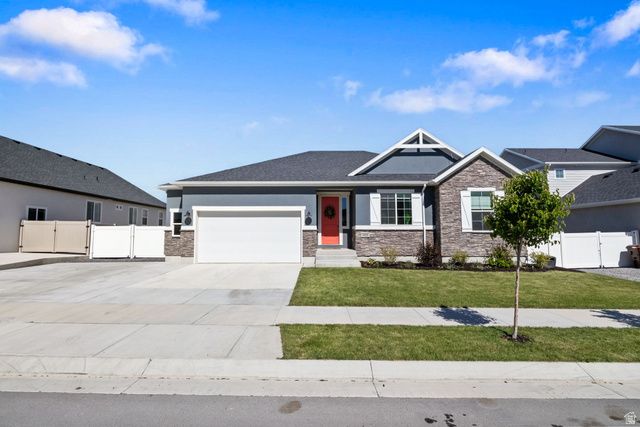 5420 N CLIFFROSE DR, Eagle Mountain, UT 84005