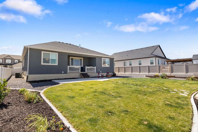 5420 N CLIFFROSE DR, Eagle Mountain, UT 84005