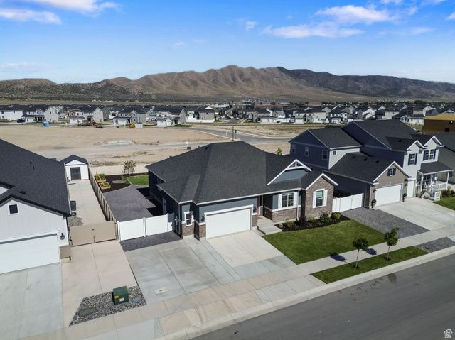 5420 N CLIFFROSE DR, Eagle Mountain, UT 84005