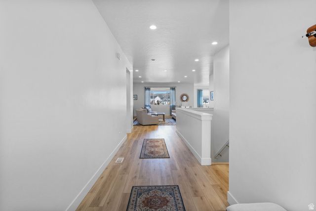 5420 N CLIFFROSE DR, Eagle Mountain, UT 84005