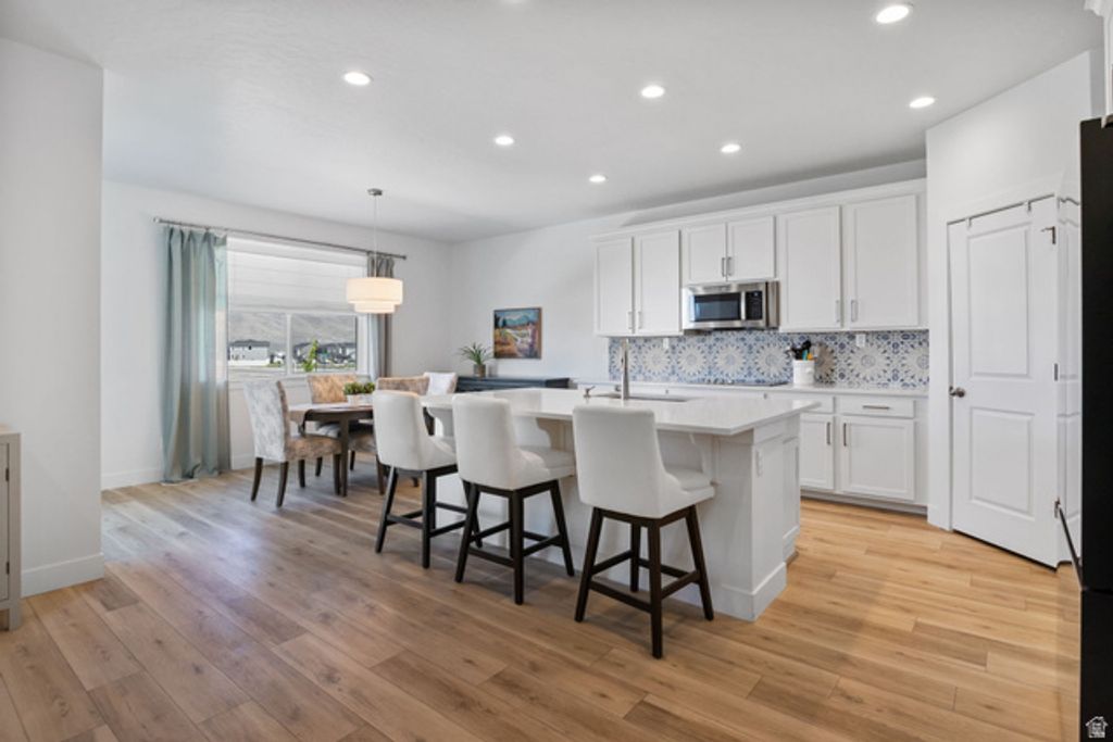 5420 N CLIFFROSE DR, Eagle Mountain, UT 84005