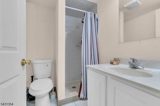 28 Sunset Ter 5, Mount Arlington Boro, NJ 07856