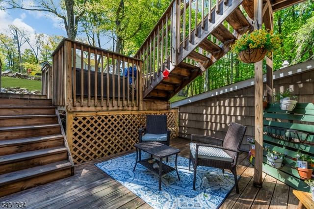 28 Sunset Ter 5, Mount Arlington Boro, NJ 07856