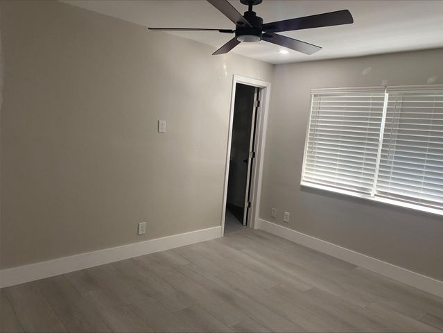 2717 SW 9th St A, Fort Lauderdale, FL 33312