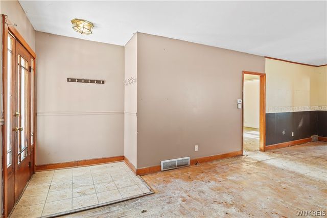 488 Mill Road, West Seneca, NY 14224