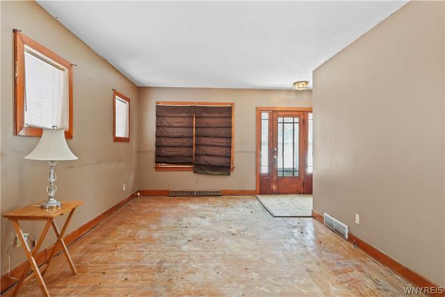 488 Mill Road, West Seneca, NY 14224