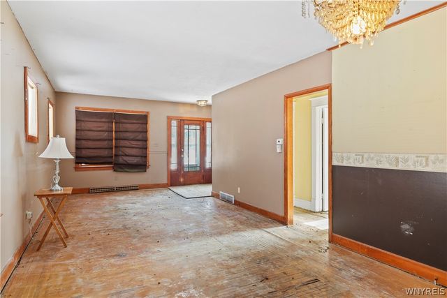 488 Mill Road, West Seneca, NY 14224