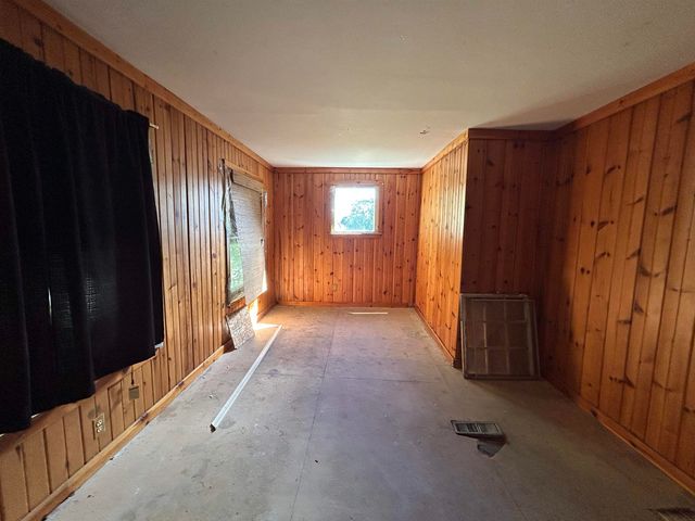 456 Leta Avenue, Flint, MI 48507