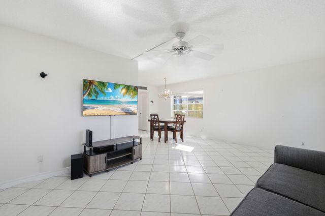 249 Burgundy F, Delray Beach, FL 33484