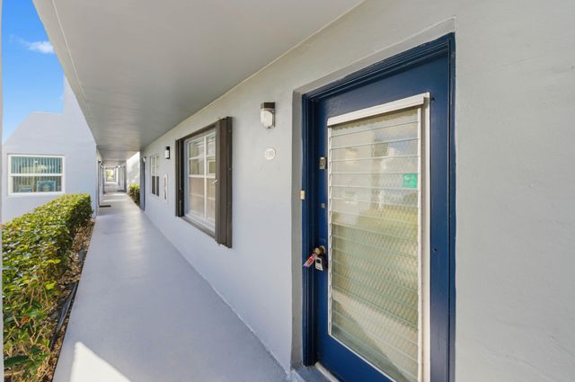 249 Burgundy F, Delray Beach, FL 33484