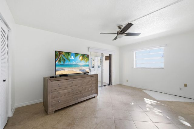 249 Burgundy F, Delray Beach, FL 33484